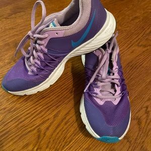 Nike air relentless 6 women’s 7